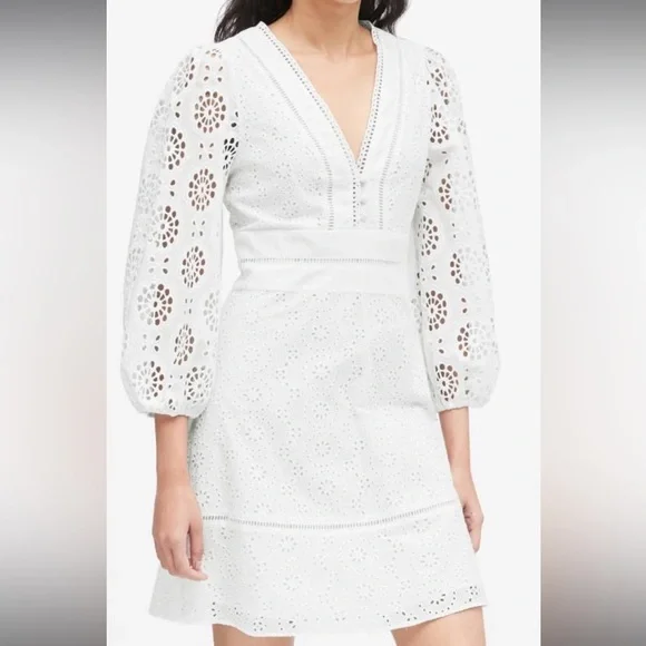 chinese dress ladies Banana Republic White Eyelet Dress- Size 2 – The Saved Collection main image 1